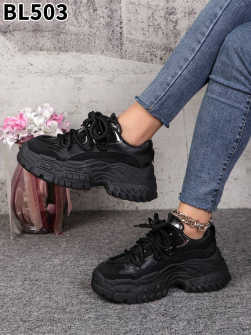 Buty sportowe damskie Roz 36-42 / 12 par